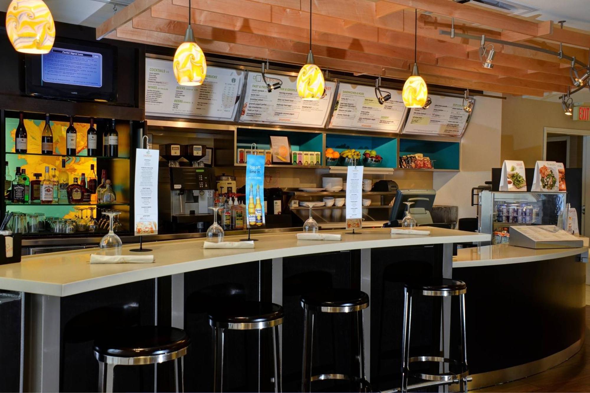 Courtyard By Marriott Indianapolis South Hotel Bagian luar foto