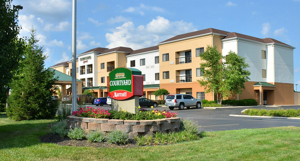 Courtyard By Marriott Indianapolis South Hotel Bagian luar foto